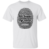 He Knows My Name | T-shirt